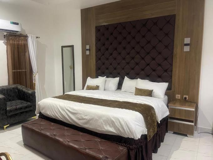 Murphy'S Mansion Resort Umuahia Εξωτερικό φωτογραφία